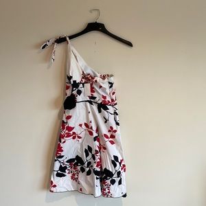 CHARLOTTE RUSSE ONE SHOULDER DRESS